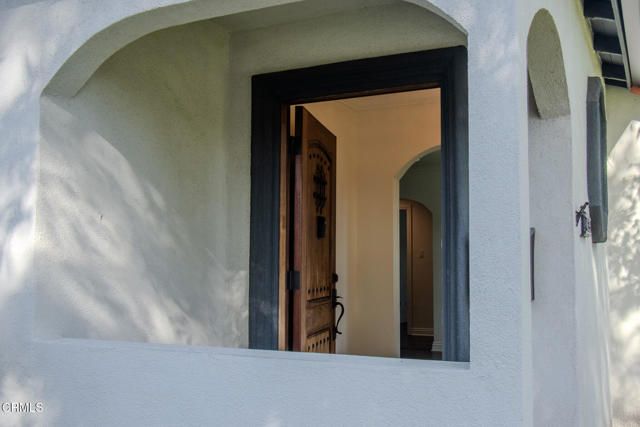 4635 Cartwright Avenue, Los Angeles, CA 91602