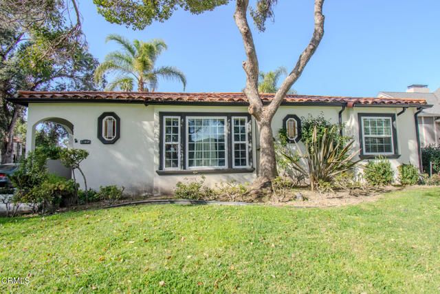 4635 Cartwright Avenue, Los Angeles, CA 91602