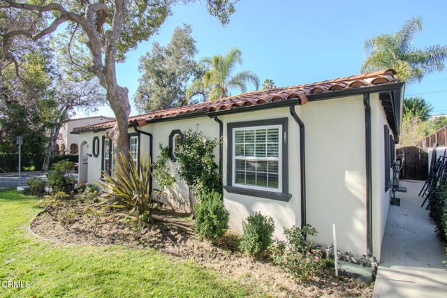 4635 Cartwright Avenue, Los Angeles, CA 91602