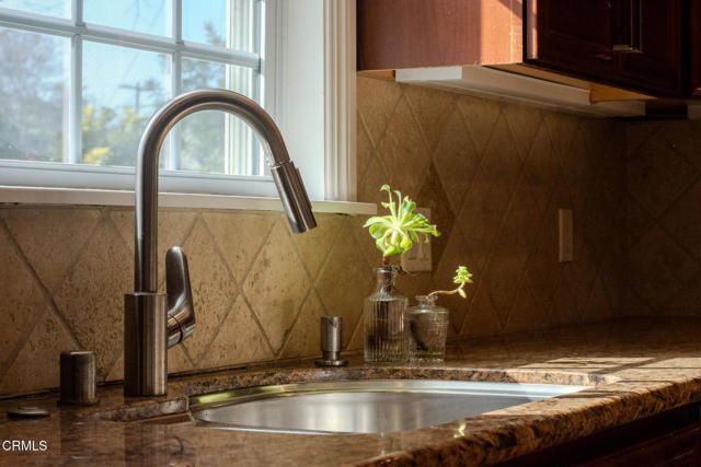 4635 Cartwright Avenue, Los Angeles, CA 91602