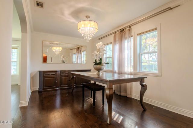 4635 Cartwright Avenue, Los Angeles, CA 91602