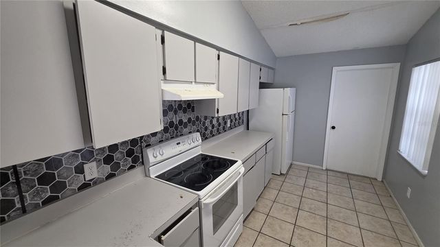 126 GARDEN COVE COURT, Orlando, FL 32835