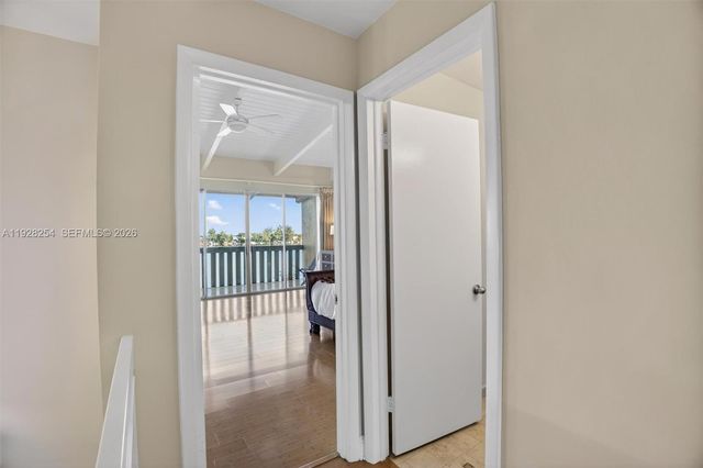 7043 SW 53rd Ln, Miami, FL 33155