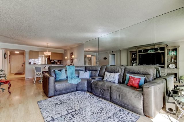 650 ISLAND WAY 206, Clearwater Beach, FL 33767