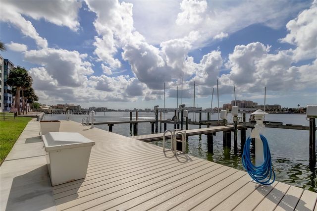 650 ISLAND WAY 206, Clearwater Beach, FL 33767