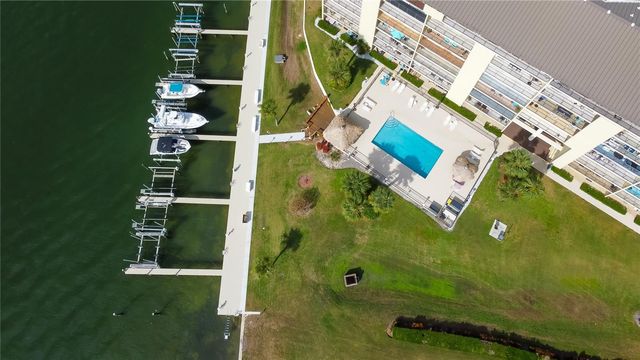 650 ISLAND WAY 206, Clearwater Beach, FL 33767