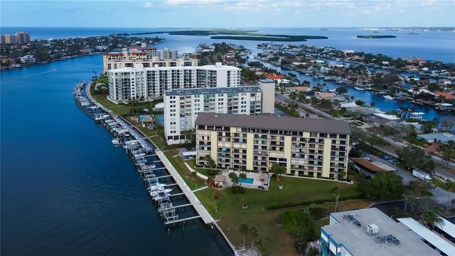 650 ISLAND WAY 206, Clearwater Beach, FL 33767