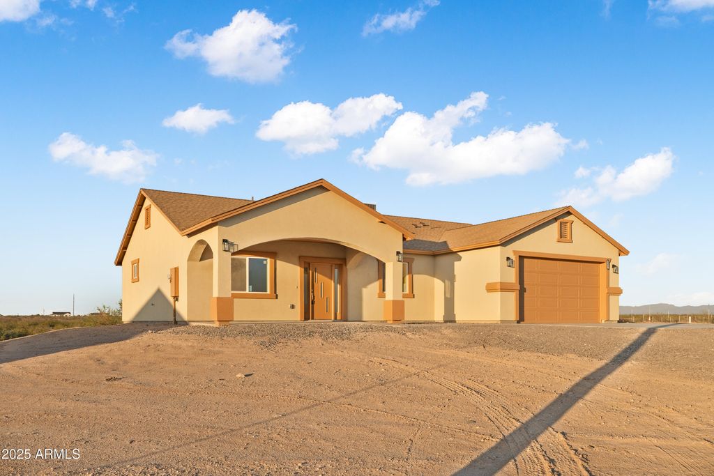 35684 W chipman Road, Tonopah, AZ 85354
