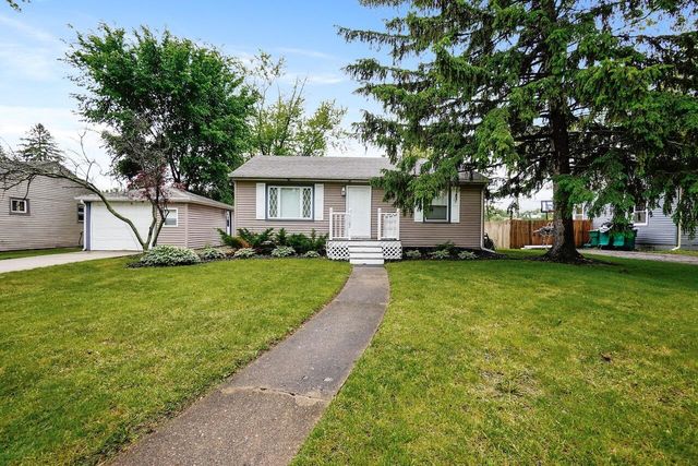 1107 W 63rd Avenue, Merrillville, IN 46410