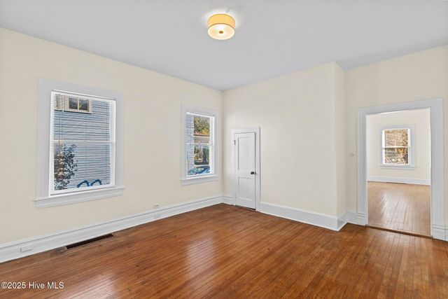 511 Middle Street, New Bern, NC 28560