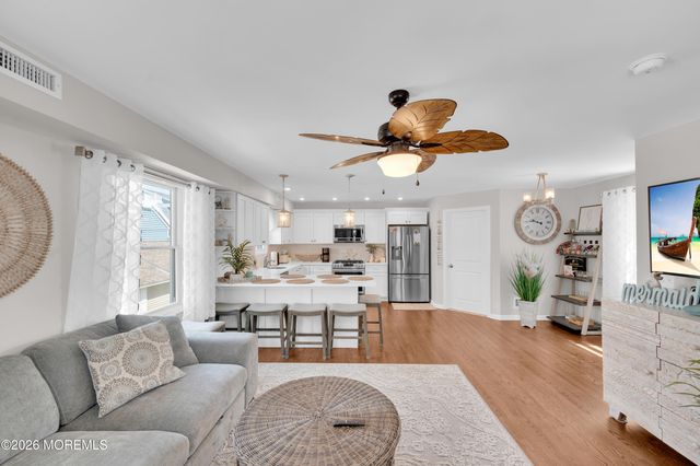 105 W Channel Way, Lavallette, NJ 08735