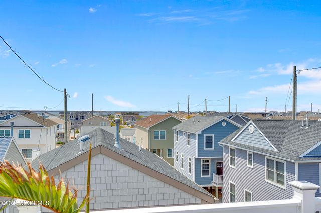 105 W Channel Way, Lavallette, NJ 08735