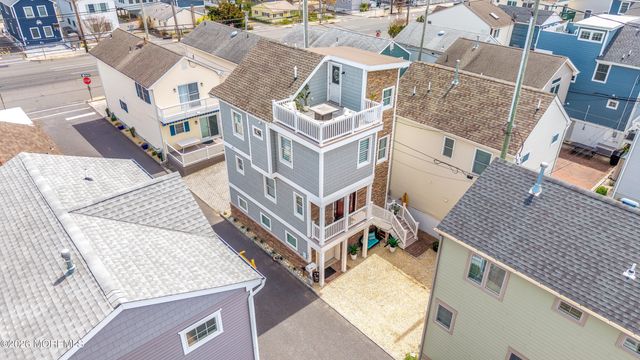105 W Channel Way, Lavallette, NJ 08735