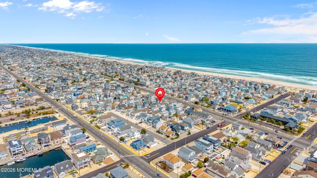 105 W Channel Way, Lavallette, NJ 08735