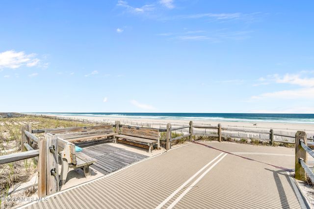 105 W Channel Way, Lavallette, NJ 08735