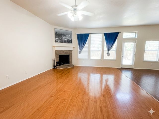 1759 Ridgemar Drive, Grand Prairie, TX 75051