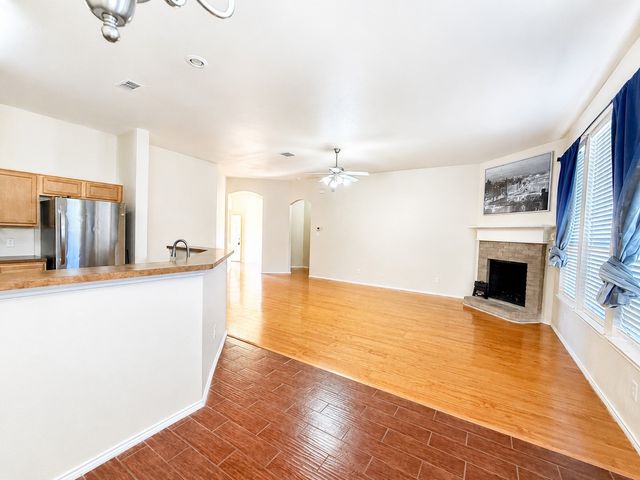 1759 Ridgemar Drive, Grand Prairie, TX 75051