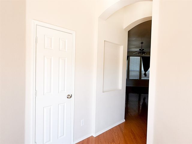 1759 Ridgemar Drive, Grand Prairie, TX 75051