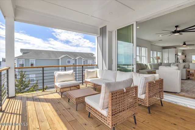 404 Canal Drive 1, Carolina Beach, NC 28428