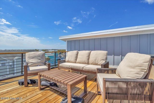 404 Canal Drive 1, Carolina Beach, NC 28428
