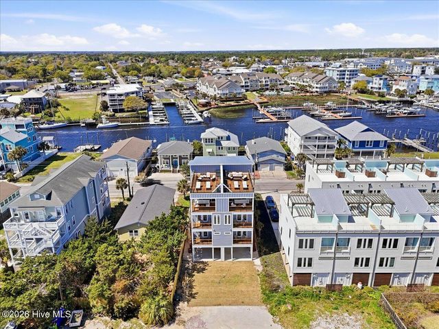 404 Canal Drive 1, Carolina Beach, NC 28428