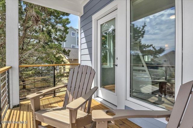 404 Canal Drive 1, Carolina Beach, NC 28428