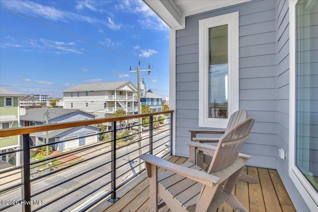 404 Canal Drive 1, Carolina Beach, NC 28428