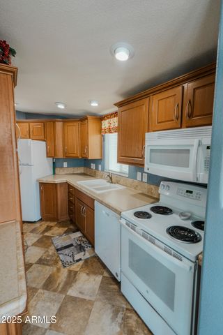 17200 W BELL Road 915, Surprise, AZ 85374