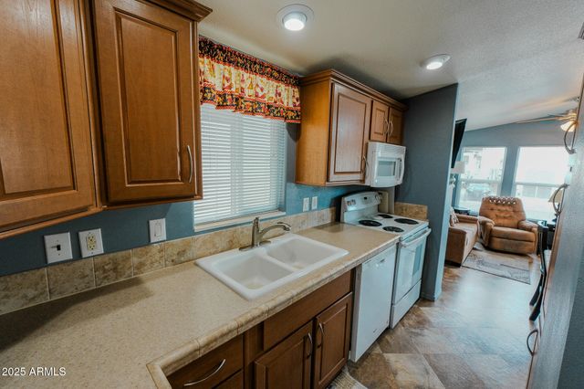 17200 W BELL Road 915, Surprise, AZ 85374