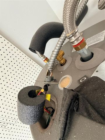 1104 67TH AVENUE W, Bradenton, FL 34207