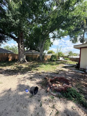 1104 67TH AVENUE W, Bradenton, FL 34207