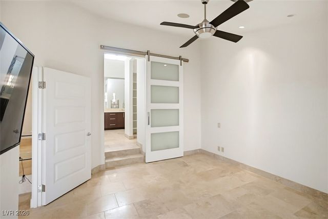 7146 Mission Hills Drive, Las Vegas, NV 89113