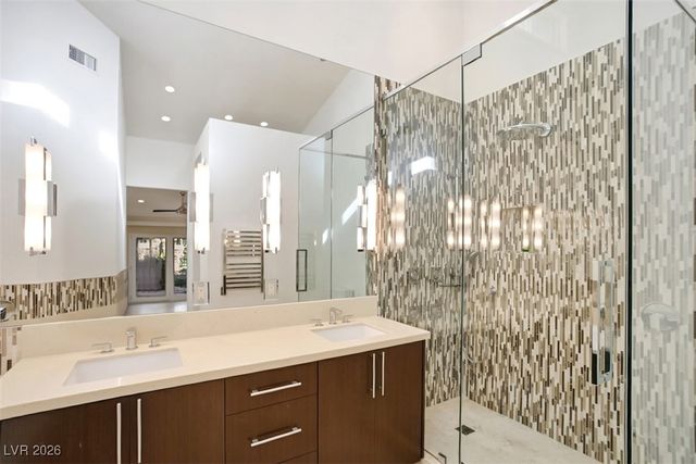 7146 Mission Hills Drive, Las Vegas, NV 89113