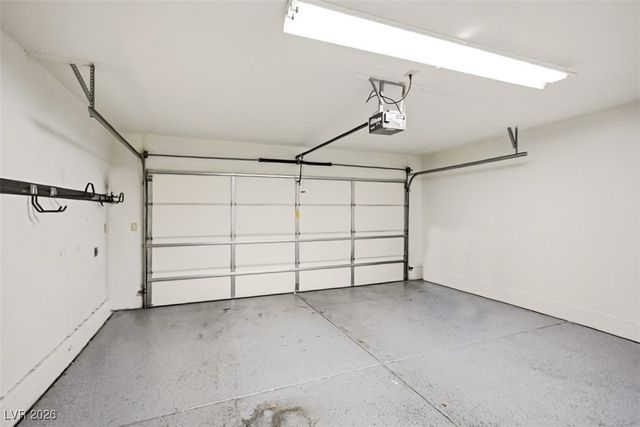 7146 Mission Hills Drive, Las Vegas, NV 89113