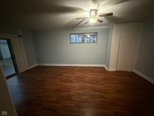 7050 Rockville Road, Indianapolis, IN 46214