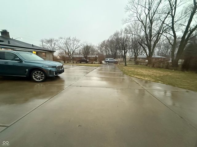 7050 Rockville Road, Indianapolis, IN 46214