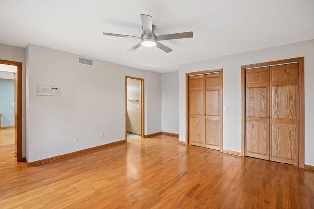 15700 Logarto Lane, Burnsville, MN 55306