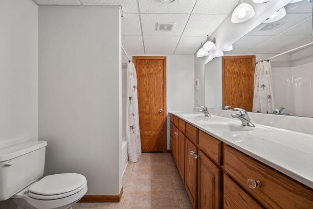 15700 Logarto Lane, Burnsville, MN 55306
