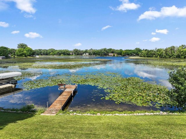 15700 Logarto Lane, Burnsville, MN 55306