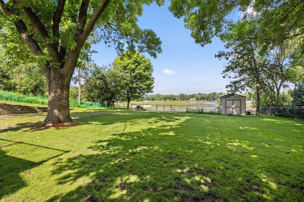 15700 Logarto Lane, Burnsville, MN 55306 — photo 3