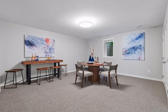 633 Park Street E, Wayzata, MN 55391