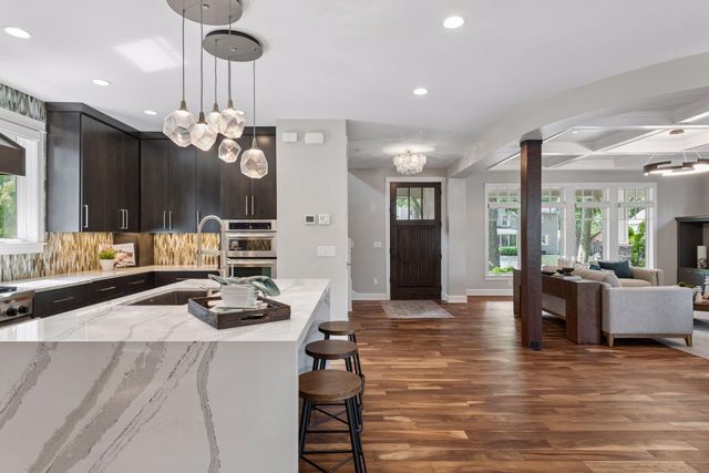 633 Park Street E, Wayzata, MN 55391
