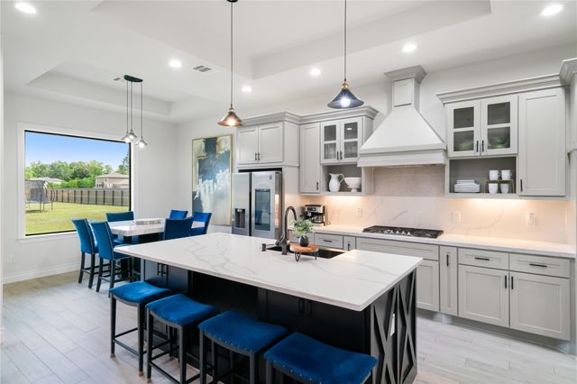 24 Road 6614, Dayton, TX 77535