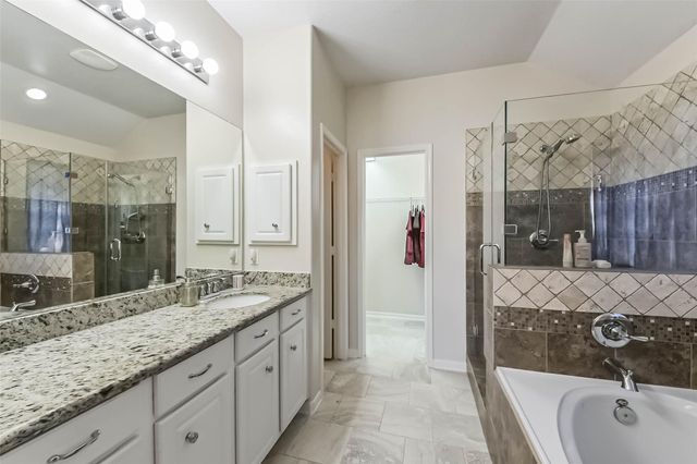 3411 Highland Point Lane, Pearland, TX 77581