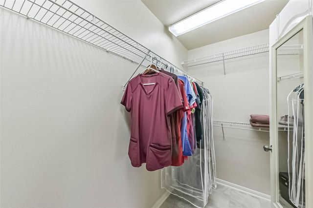 3411 Highland Point Lane, Pearland, TX 77581