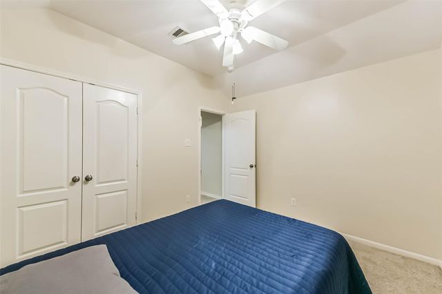 3411 Highland Point Lane, Pearland, TX 77581