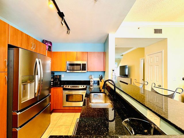 146 Moorings Drive, Lantana, FL 33462