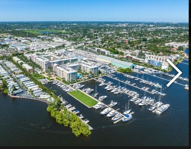 146 Moorings Drive, Lantana, FL 33462