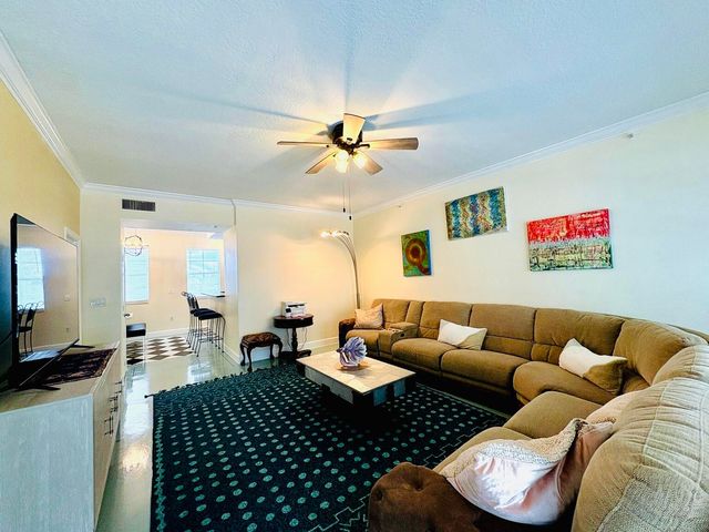 146 Moorings Drive, Lantana, FL 33462