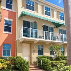 146 Moorings Drive, Lantana, FL 33462